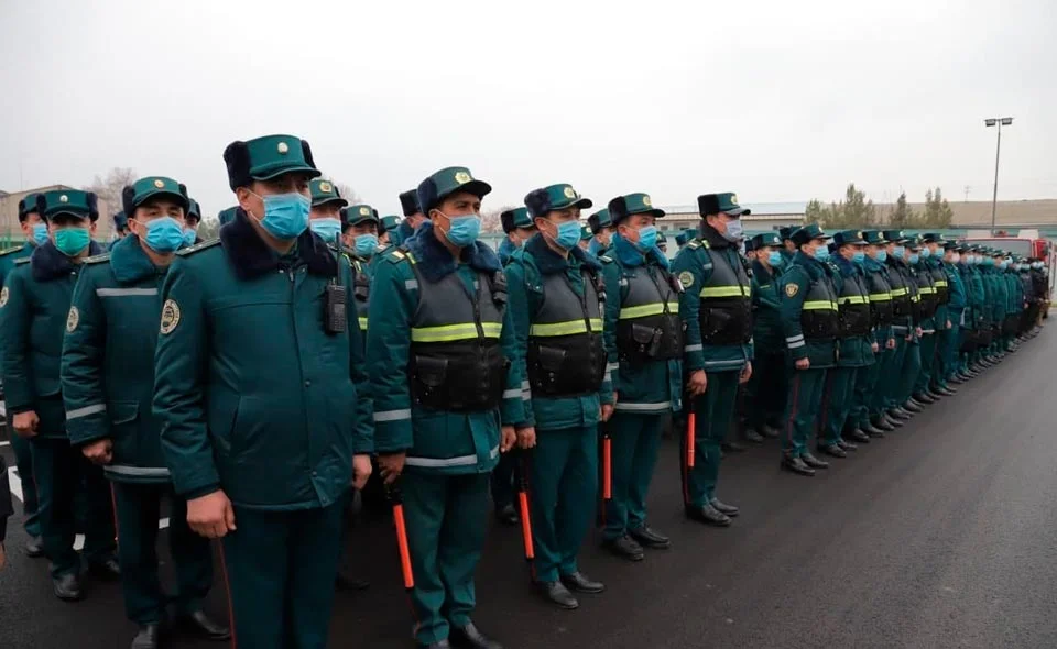 В Узбекистане планируют ужесточить наказание за унижение чести и достоинства правоохранителей 