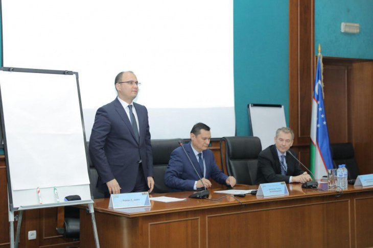 НБУ совместно с "Газпромбанком" провели семинар-тренинг "Проектное финансирование и хеджирование рисков"