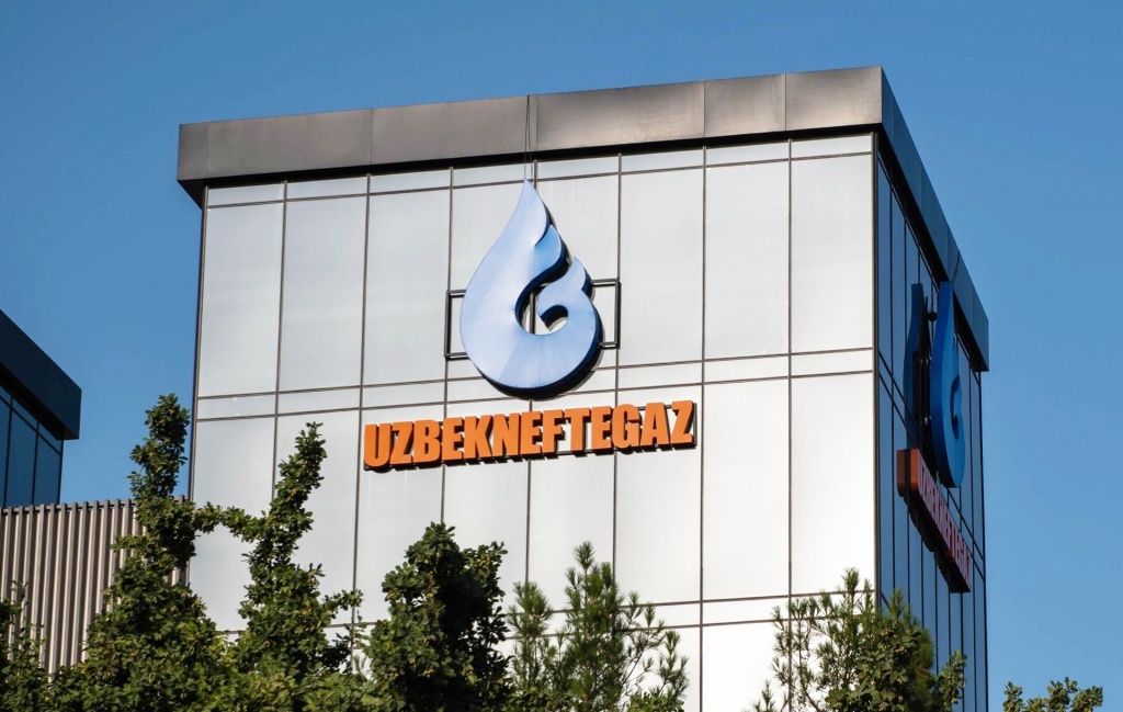 Верховный суд обязал "Узбекнефтегаз" выплатить долг в $13 млн российской компании. Узбекская сторона отказывалась делать это из-за санкций 