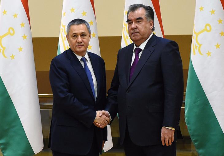 Рахмон поддерживает дальнейшее улучшение отношений c Узбекистаном