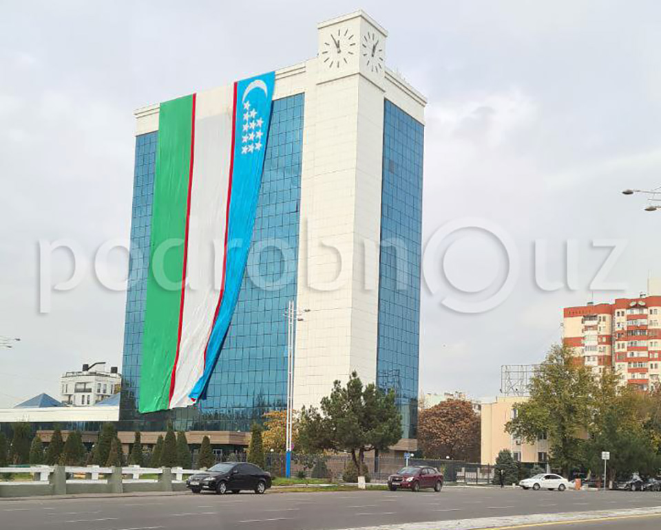 В Узбекистане наконец-то урегулируют проблему использования флага  