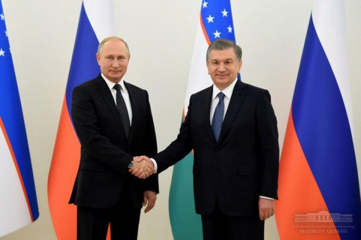 Путин и Мирзиёев провели переговоры в узком формате 