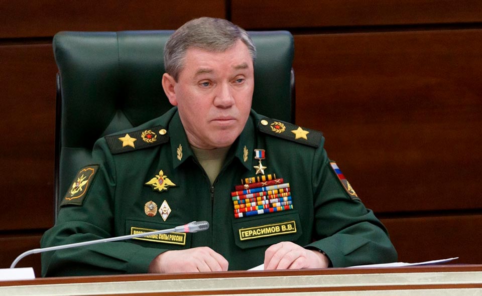 Российская и узбекская армии должны быть готовы вместе противодействовать международному терроризму – глава Генштаба РФ