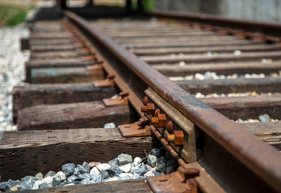 В Бухарской области женщина бросилась под поезд, покончив жизнь самоубийством 