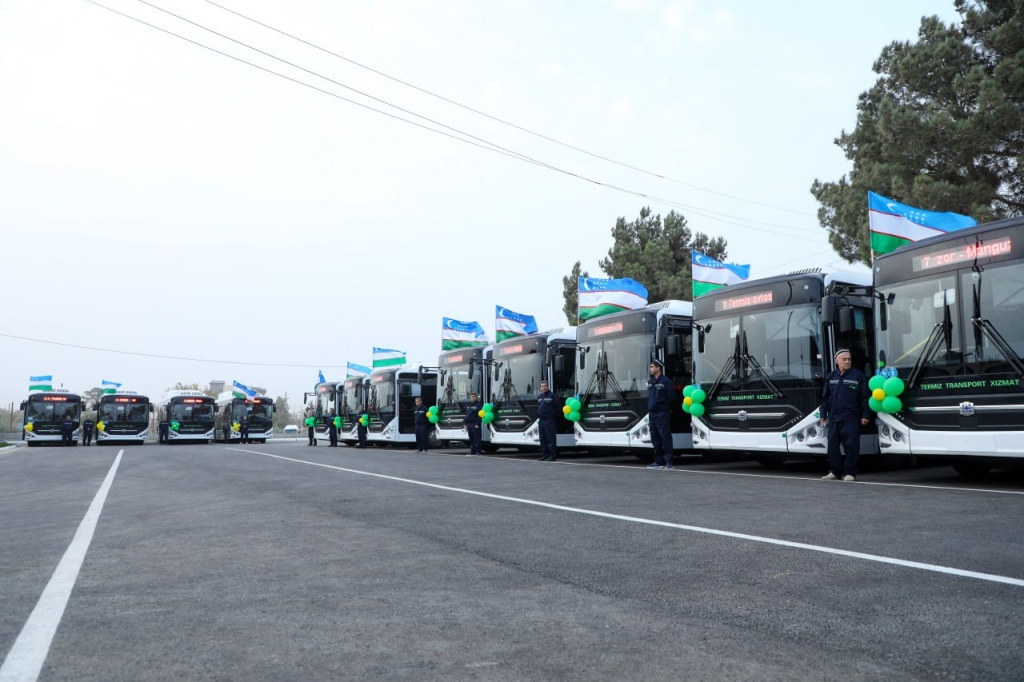 В Термез доставили 35 новых китайских автобусов