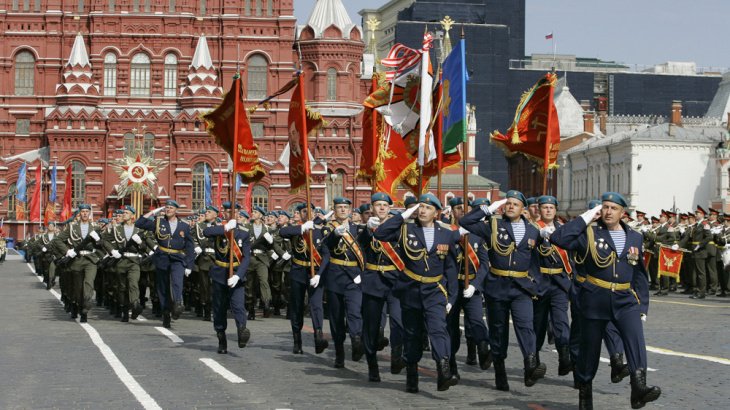 До победы над эпидемией. Владимир Путин отложил военный парад в честь 75-й годовщины Победы в Великой Отечественной войне
