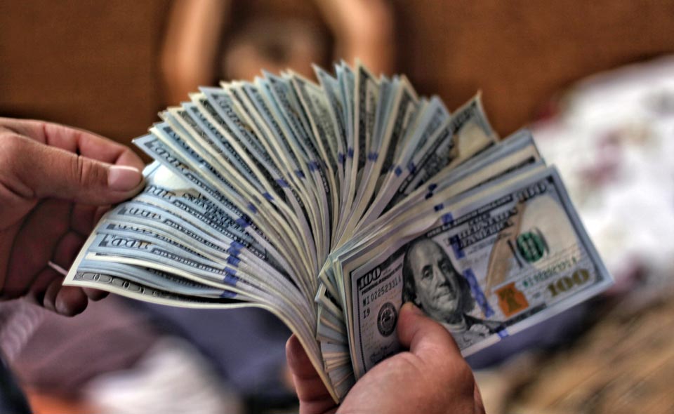 В Узбекистане в будущем году курс доллара может достичь 11321 сума – Счетная палата 