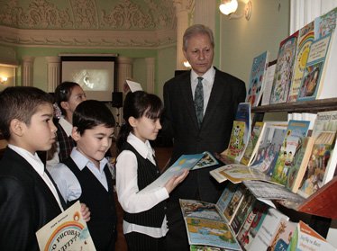 В Узбекистане английский будут изучать с первого класса 