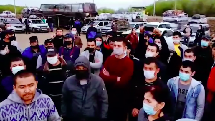 Более 350 граждан Узбекистана, находившихся на российско-казахской границе, отправлены на Родину в автобусах 