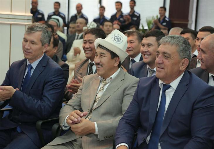 Делегация из Кыргызстана во главе с первым вице-премьером посетила Андижан