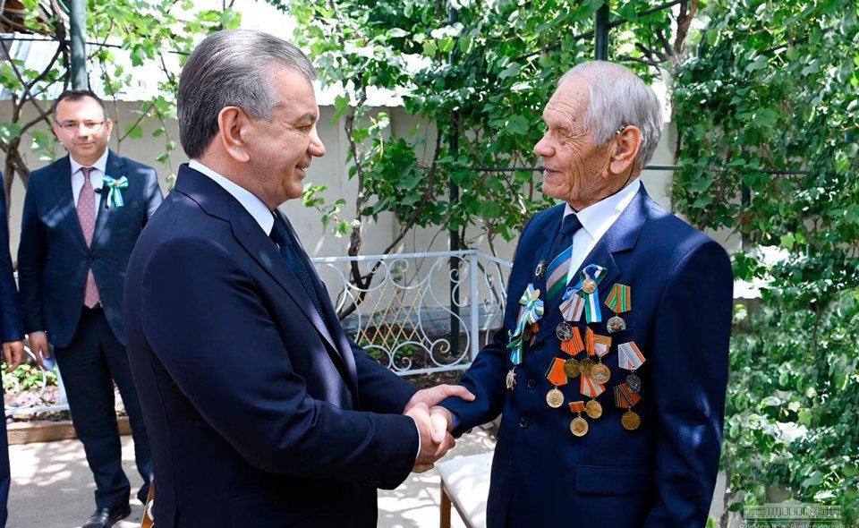 Узбекистан вводит новые денежные выплаты для ветеранов, блокадников, узников концлагерей, одиноких пенсионеров и инвалидов   