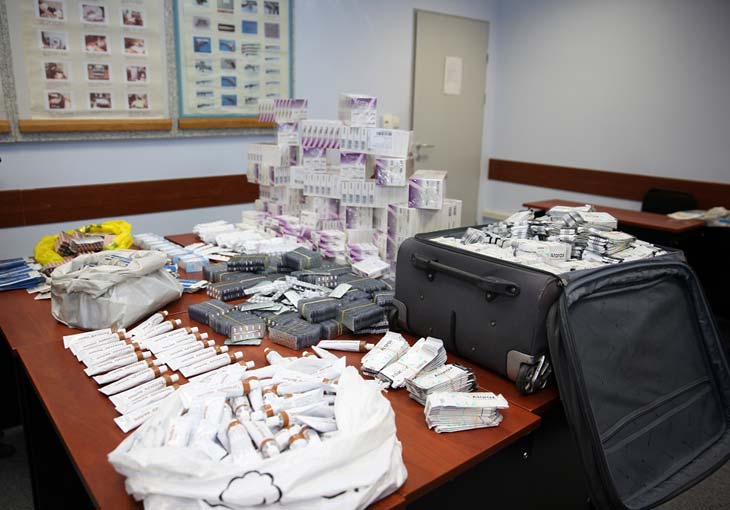 Контрабанда лекарственных препаратов становится популярной у узбекистанцев  