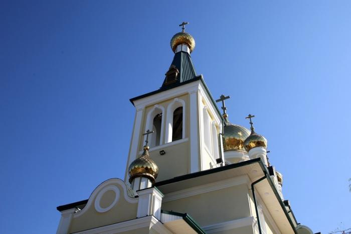 Завершилось строительство нового православного храма на кладбище в Уртасарае 