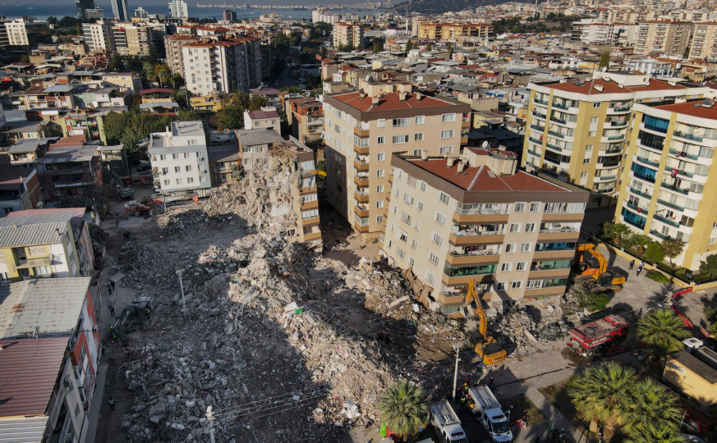 Гражданка Узбекистана погибла в Турции в результате землетрясения. Еще четверо узбекистанцев пропали без вести 