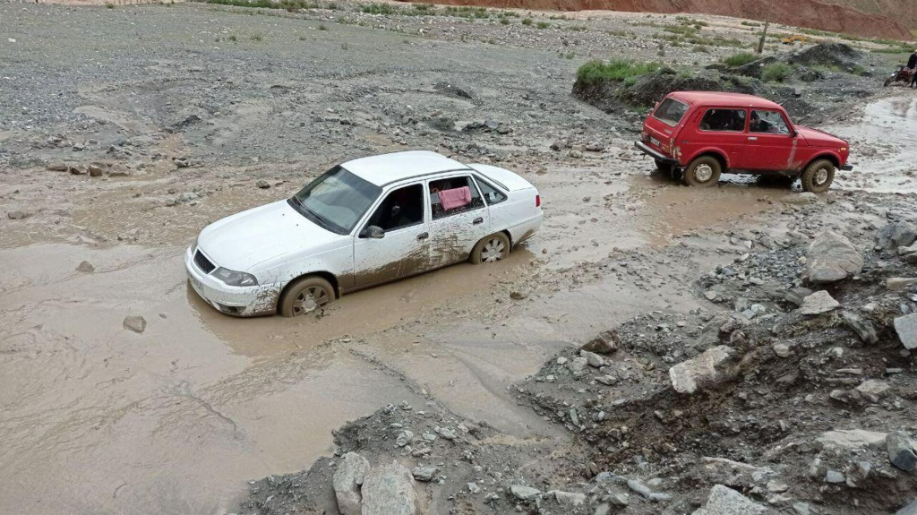 Узгидромет предупредил о возможных селях в Ферганской области 