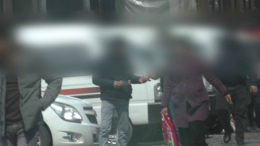 В Самаркандской области задержана группировка из 10 человек, которые вымогали деньги у водителей. Это уже не первая подобная группировка 