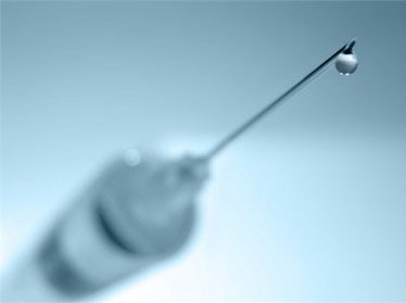 В Узбекистане с 1 августа начнут вакцинировать медработников против вирусного гепатита В 