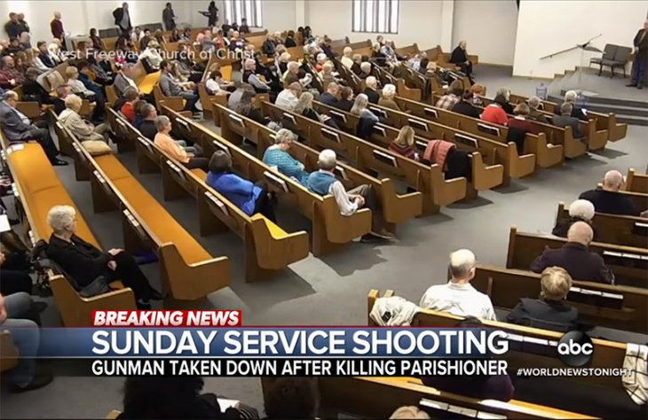 В Техасе злоумышленник открыл стрельбу на церковной службе. Его убил охранник храма