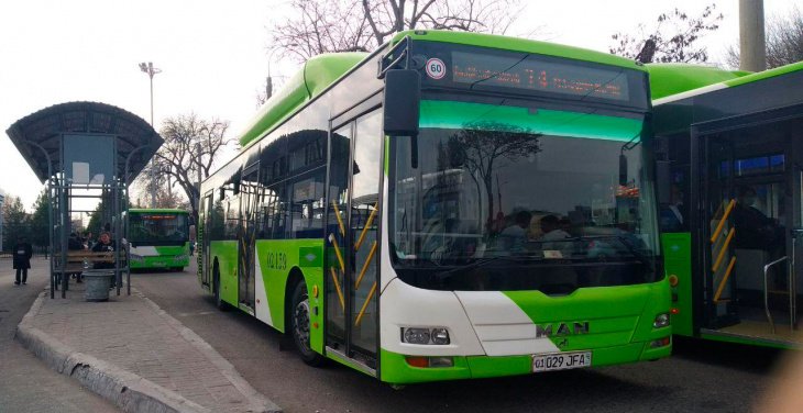 В Ташкенте с 22 марта из-за коронавируса временно закрывают весь общественный транспорт 
