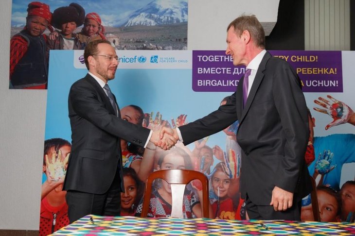 ЮНИСЕФ и Ucell подписали соглашение о партнерстве в Узбекистане для достижения результатов в интересах детей