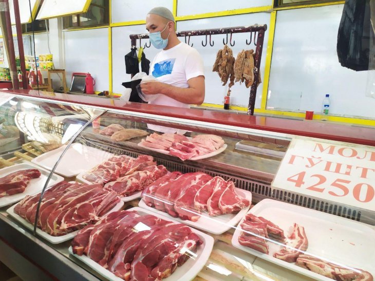 Узбекистан планирует освободить от НДС импорт и продажу масла, мяса, сахара и картофеля. Это позволит снизить цену на эти продукты 