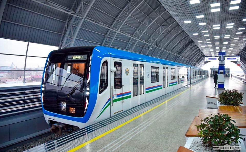 В Ташкентском метрополитене опровергли слухи о сходе состава на Сергелийской линии 