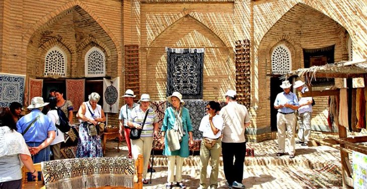 В 2019 году Узбекистан посетили 6,7 миллиона туристов. Большинство приехало из стран Центральной Азии, причем более 80% – к родственникам  