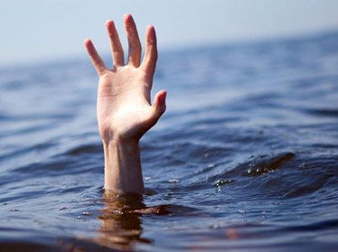 В Узбекистане четверо подростков утонули из-за купания в неположенном месте 