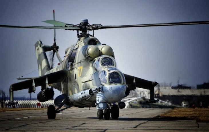 Боевики ИГ сбили вертолет с российскими летчиками