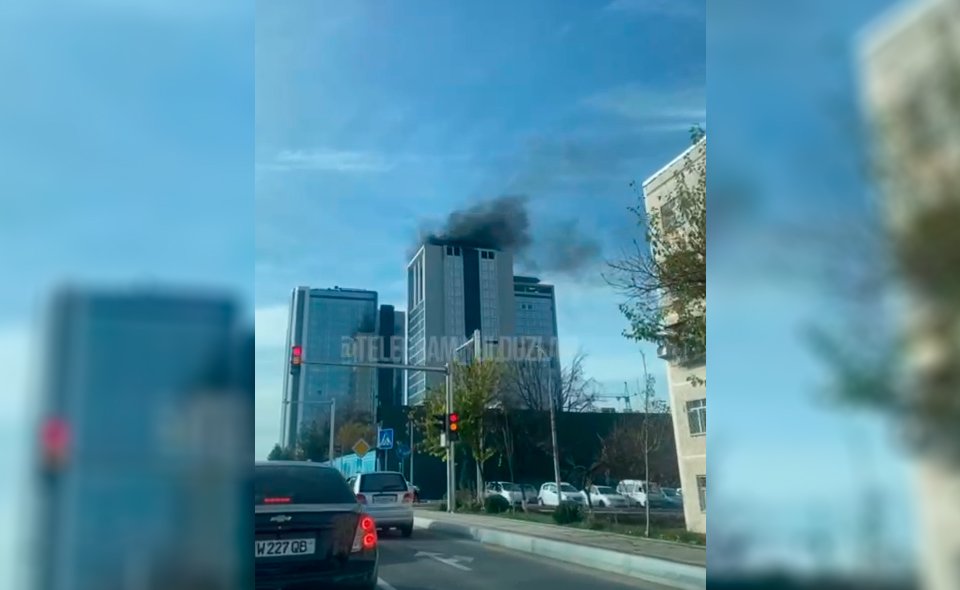 В недостроенном здании IT-Park сегодня произошел пожар. Видео