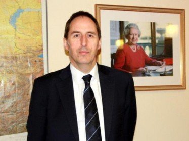 Посол Великобритании для узбекистанцев записал видео-поздравление на узбекском