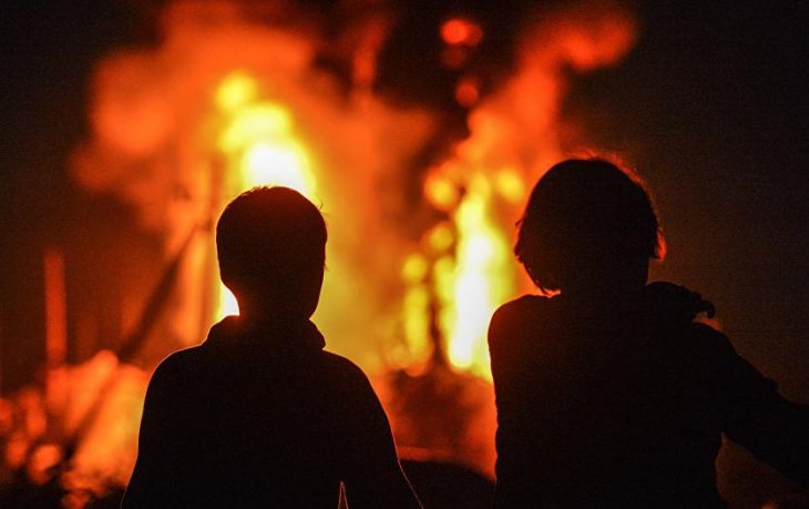 В Намангане братья пытались скрыть убийство, устроив пожар в доме