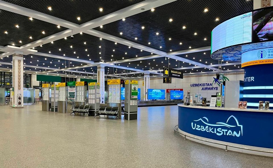 В аэропортах Узбекистана с 15 января вводится обязательное экспресс-тестирование на COVID-19 для прилетающих. Стоимость теста – 5 долларов 
