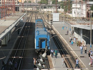 Узбекские железные дороги в прошлом году перевезли свыше 20 млн. пассажиров 