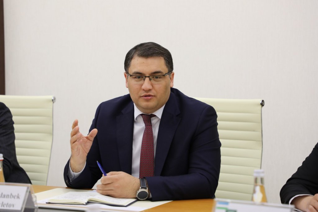 Глава Минюста поддержал появление в Узбекистане открытого реестра педофилов 