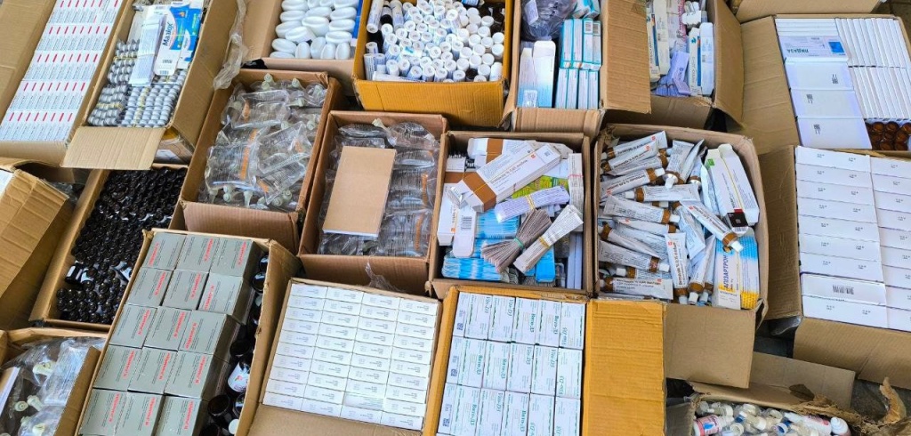 В Наманган из Кыргызстана ввезли контрафактные лекарства на 7,2 миллиарда сумов