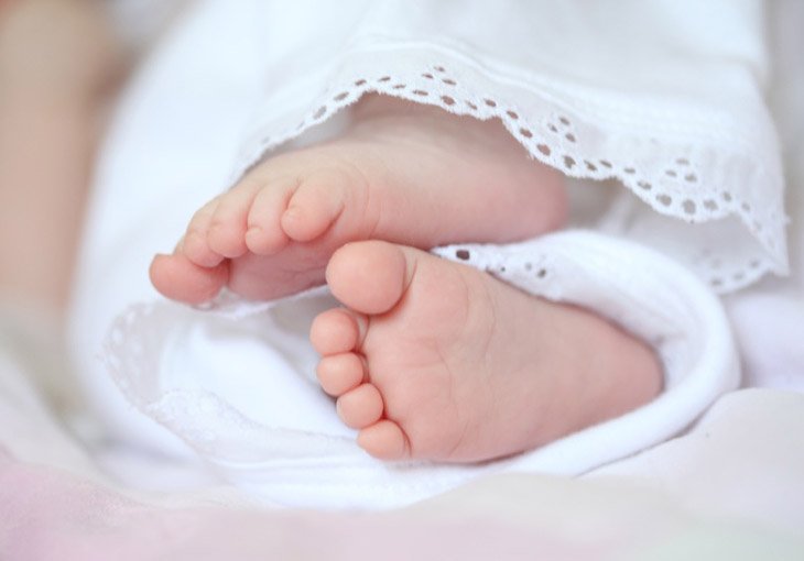 В Джизаке сестры пытались продать новорожденного ребенка за $9 тыс.