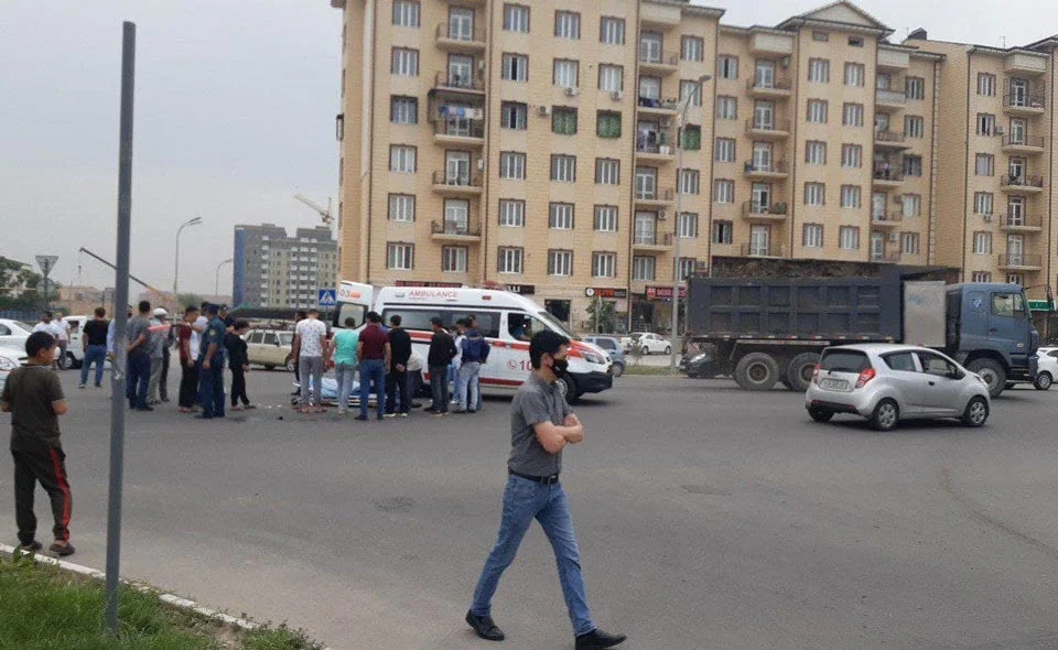 Водитель, лишенный прав, сбил насмерть человека на пешеходном переходе в Ташкенте 