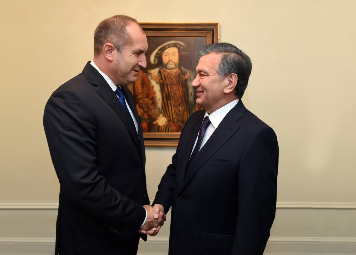 Мирзиёев обсудил с президентом Болгарии перспективы сотрудничества двух стран