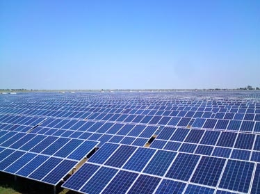 В Узбекистане определили территории, где будут построены еще три солнечные электростанции 