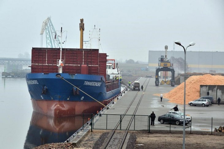 Узбекско-латвийский товарооборот сократился из-за санкций на 20%