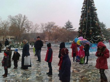 В Ташкентской области новогодние елки начнут работать с 27 декабря 