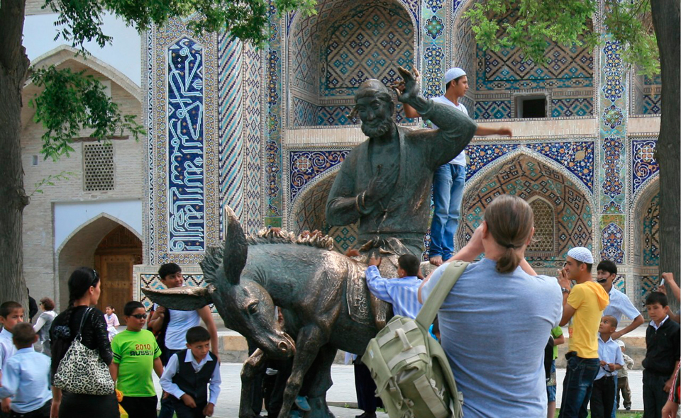 Узбекистан в прошлом году заработал на туризме свыше 420 миллионов долларов 