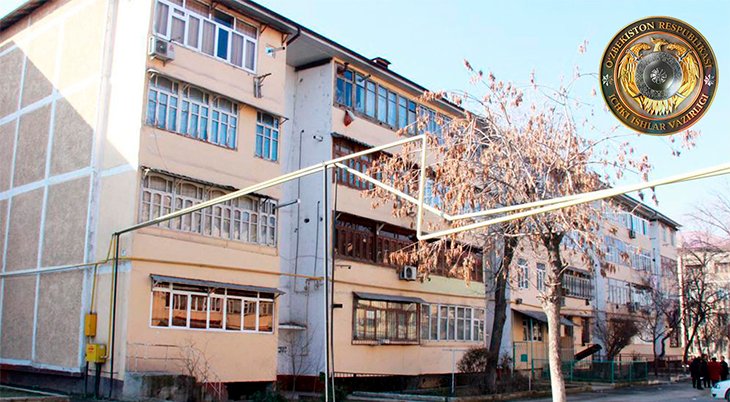В Ташкенте четырехлетний малыш выпал из окна многоэтажки. Ребенок умер в больнице 