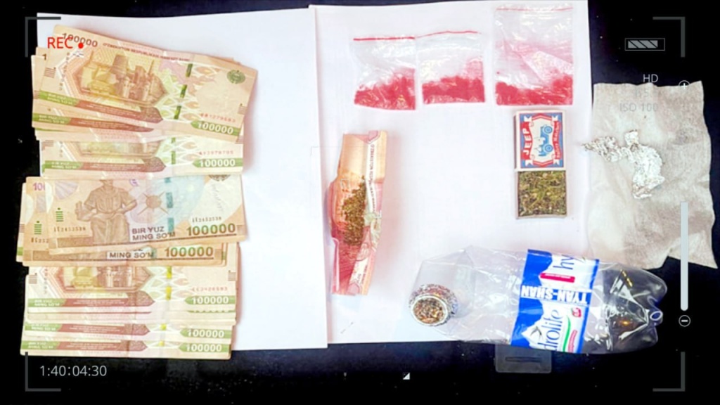 С января по октябрь таможенники Узбекистана пресекли оборот более 974 килограммов наркотиков  С января по октябрь таможенники Узбекистана пресекли оборот более 974 килограммов наркотиков