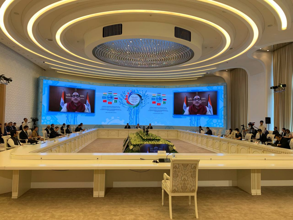 Страны ШОС должны активнее налаживать совместные кооперационные связи в промышленности и расширять расчеты в нацвалютах – министры