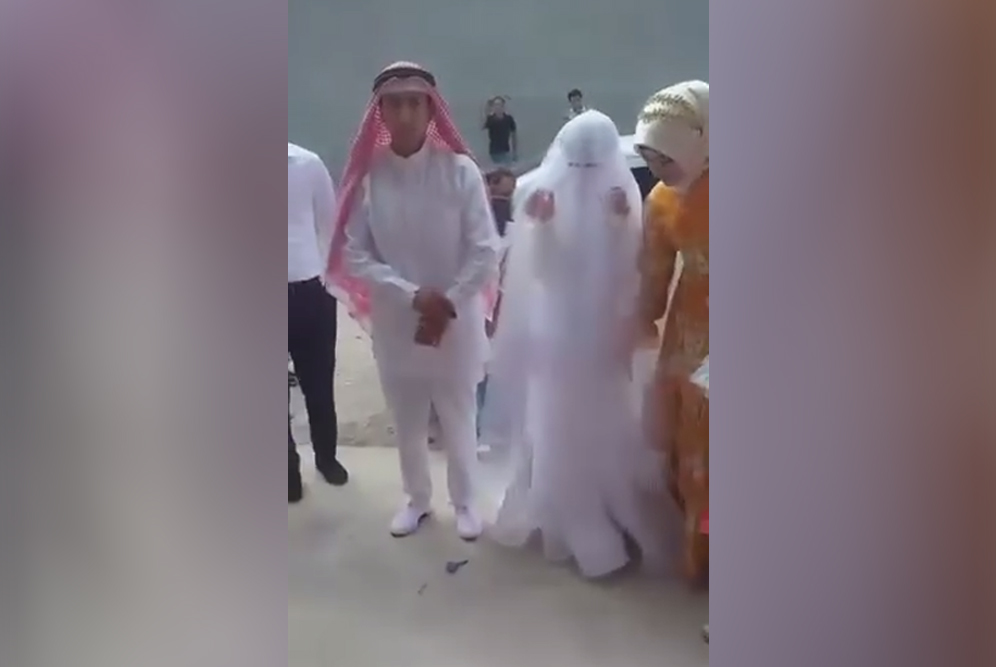 Жених, решивший провести свадьбу, как "арабский шейх", заплатит штраф. Видео  