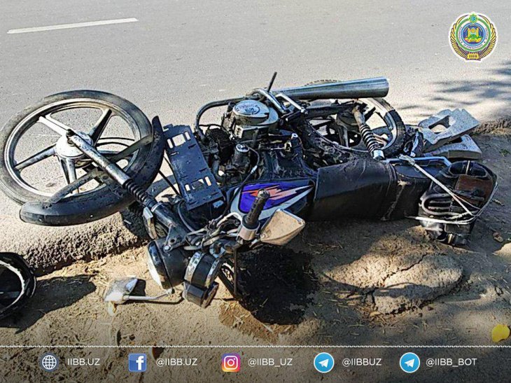В Ташкенте произошла очередная авария с участием мотоциклиста 