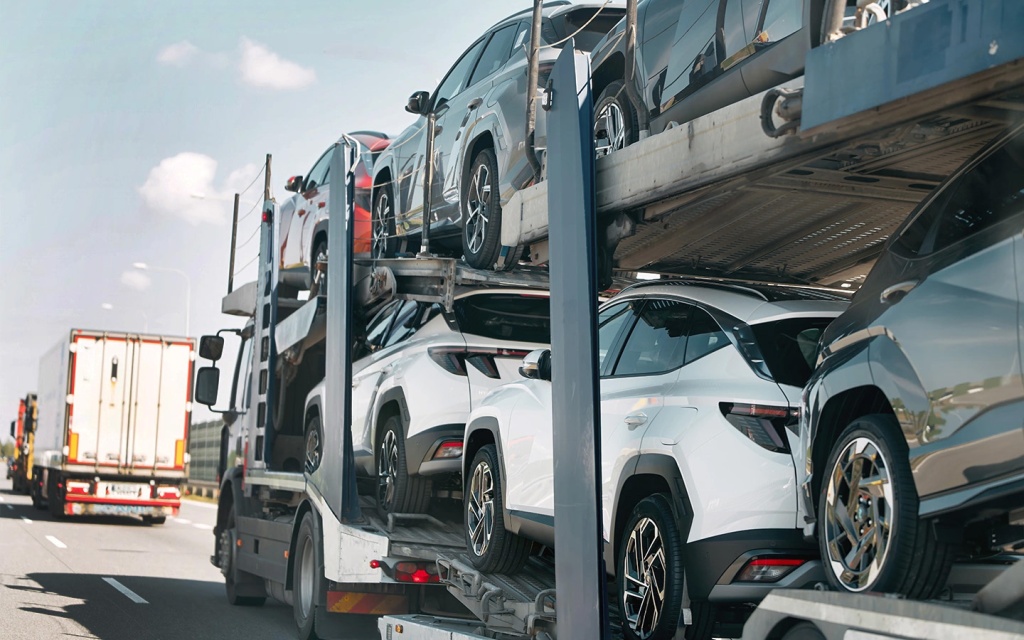 За полгода Узбекистан закупил почти 25 тысяч легковых автомобилей 