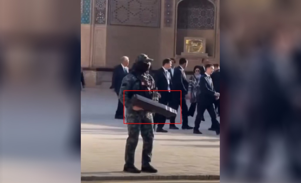 В Бухаре заметили необычное устройство для защиты кортежа президентов. Что за девайс